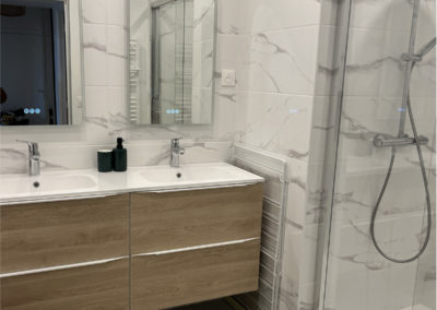 SALLE-D'EAU-SENIOR-APRES-TRAVAUX